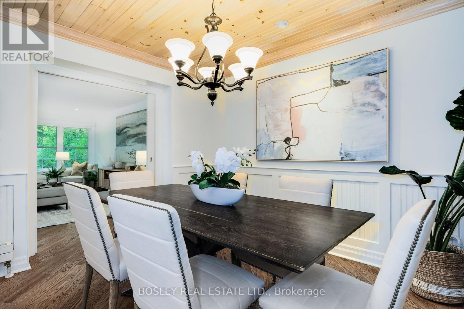 112 Brentcliffe Road, Toronto, Ontario  M4G 3Y9 - Photo 10 - C12462172