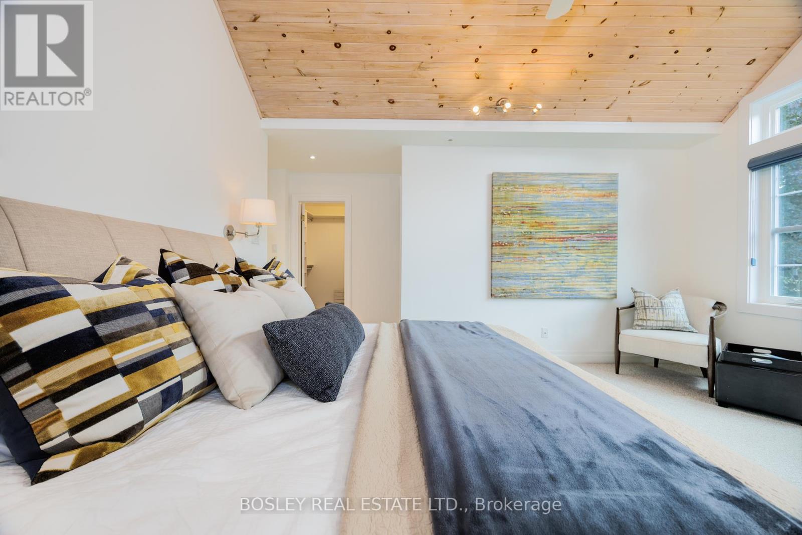 112 Brentcliffe Road, Toronto, Ontario  M4G 3Y9 - Photo 19 - C12462172