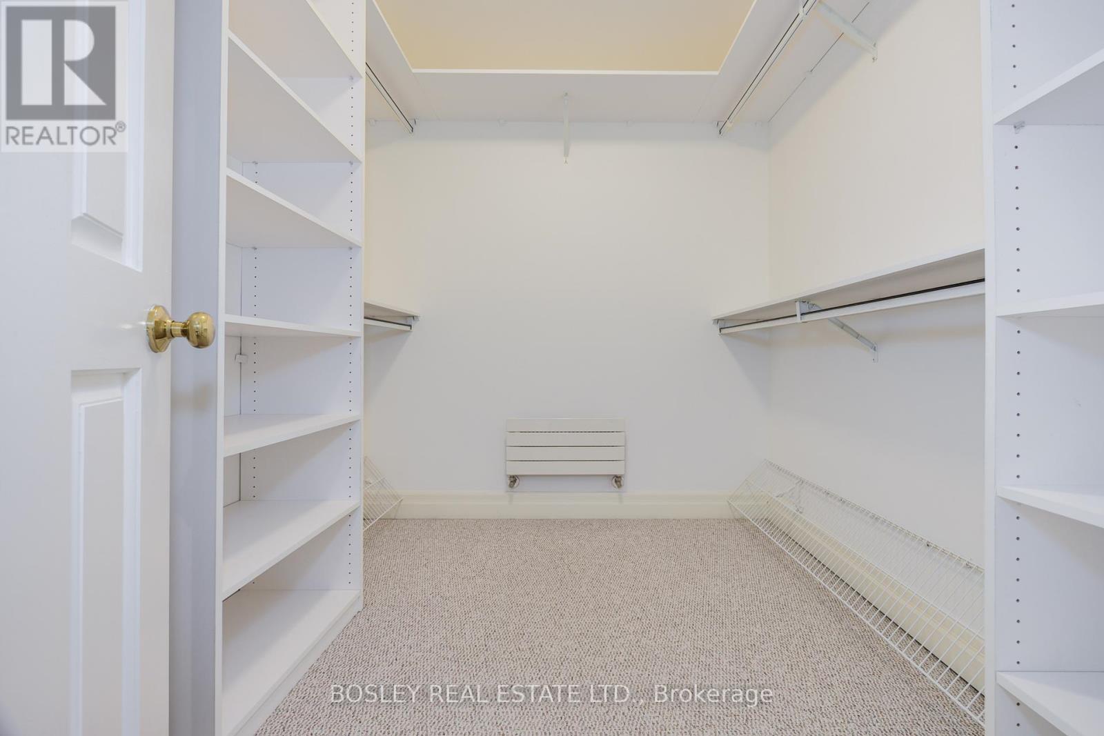 112 Brentcliffe Road, Toronto, Ontario  M4G 3Y9 - Photo 20 - C12462172