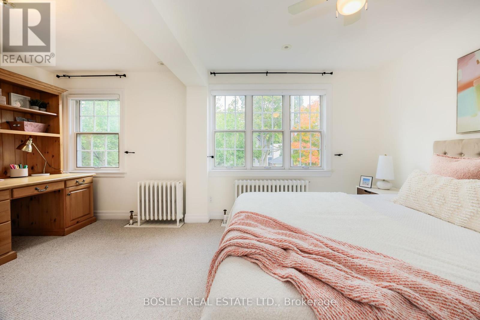 112 Brentcliffe Road, Toronto, Ontario  M4G 3Y9 - Photo 23 - C12462172