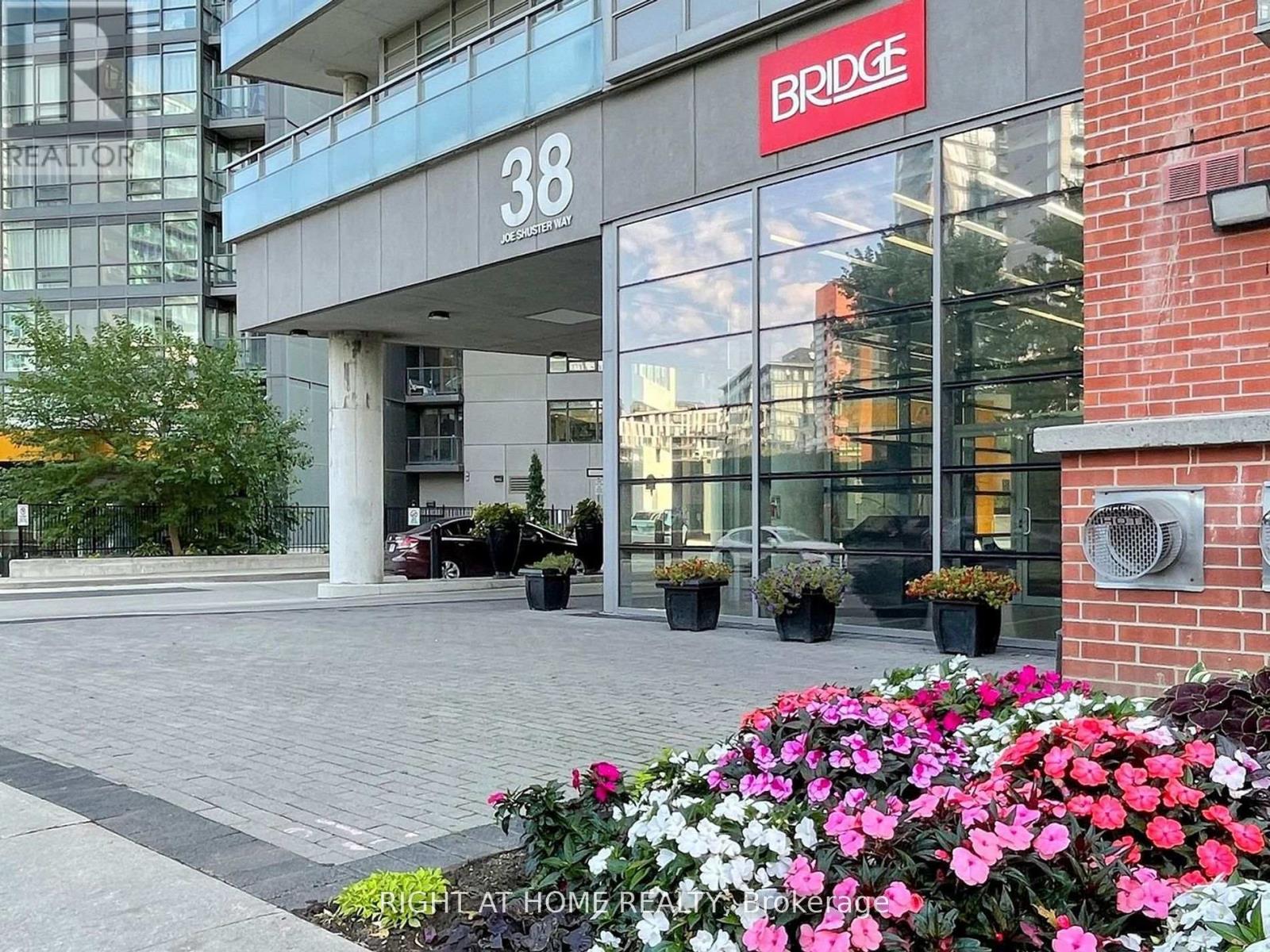 412 - 38 JOE SHUSTER WAY, Toronto, Ontario