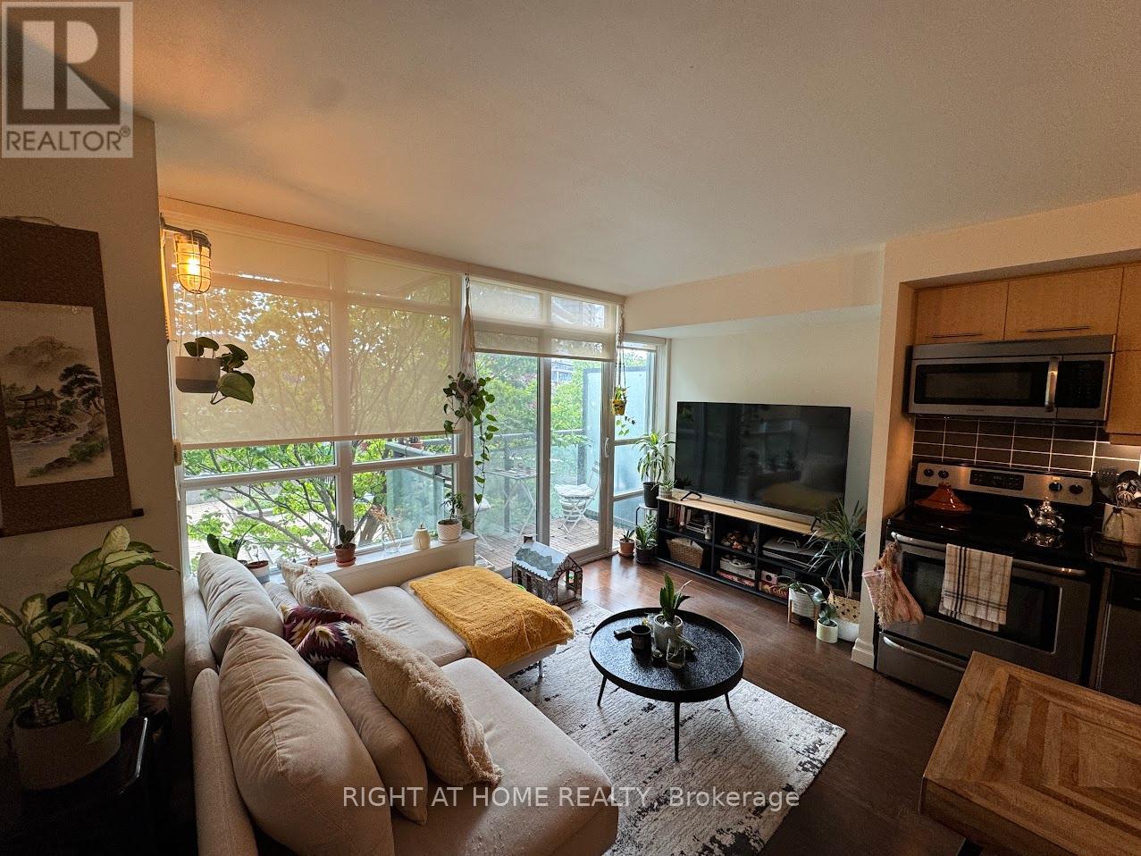 412 - 38 Joe Shuster Way, Toronto, Ontario  M6K 0A5 - Photo 11 - C12462177