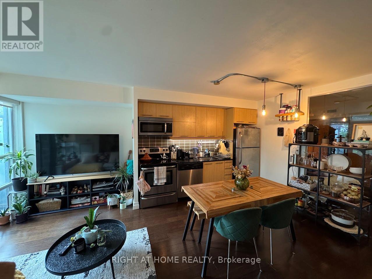 412 - 38 Joe Shuster Way, Toronto, Ontario  M6K 0A5 - Photo 12 - C12462177