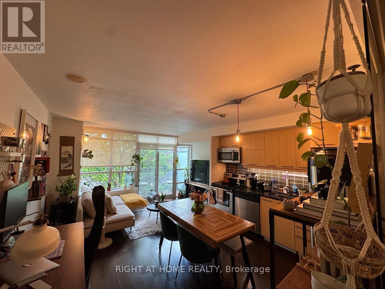 412 - 38 Joe Shuster Way, Toronto, Ontario  M6K 0A5 - Photo 16 - C12462177