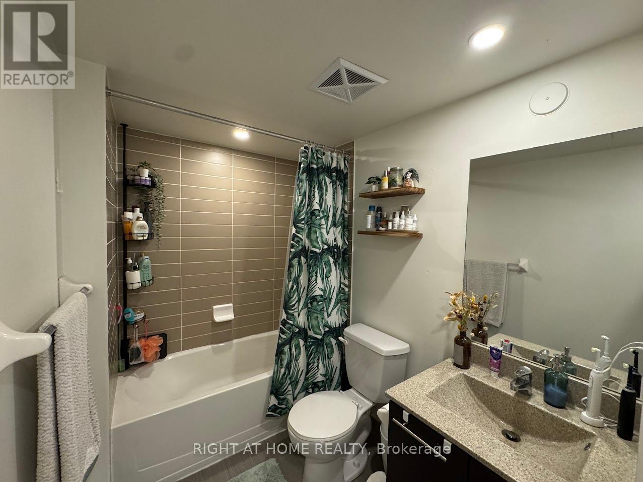 412 - 38 Joe Shuster Way, Toronto, Ontario  M6K 0A5 - Photo 22 - C12462177