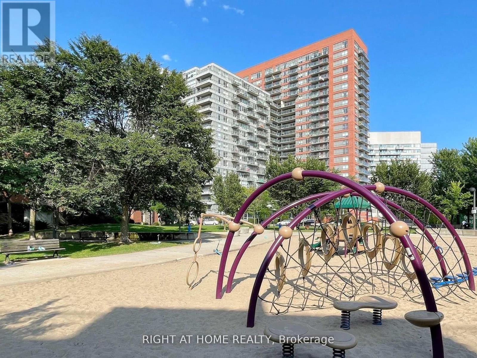 412 - 38 Joe Shuster Way, Toronto, Ontario  M6K 0A5 - Photo 31 - C12462177