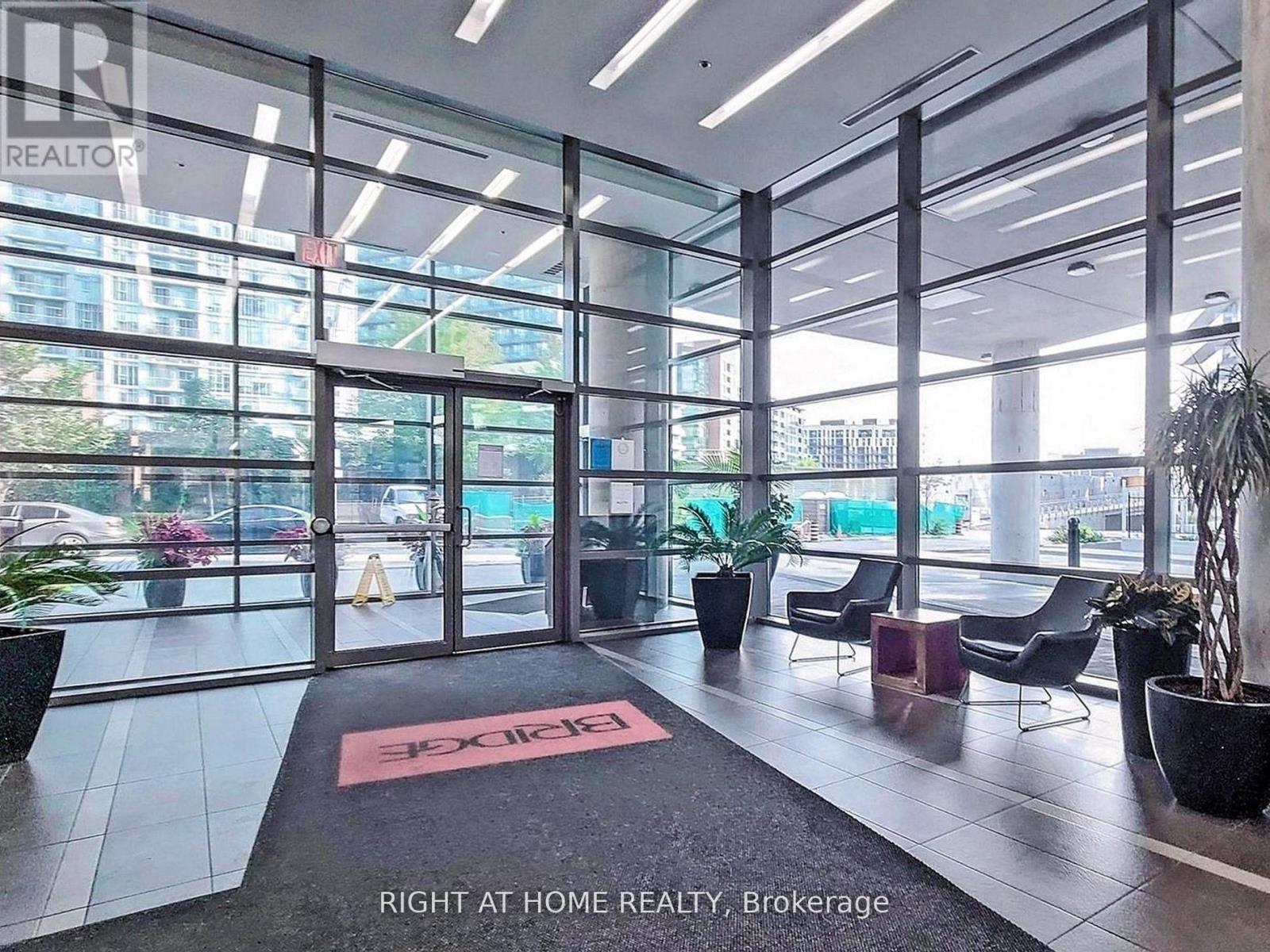 412 - 38 Joe Shuster Way, Toronto, Ontario  M6K 0A5 - Photo 5 - C12462177
