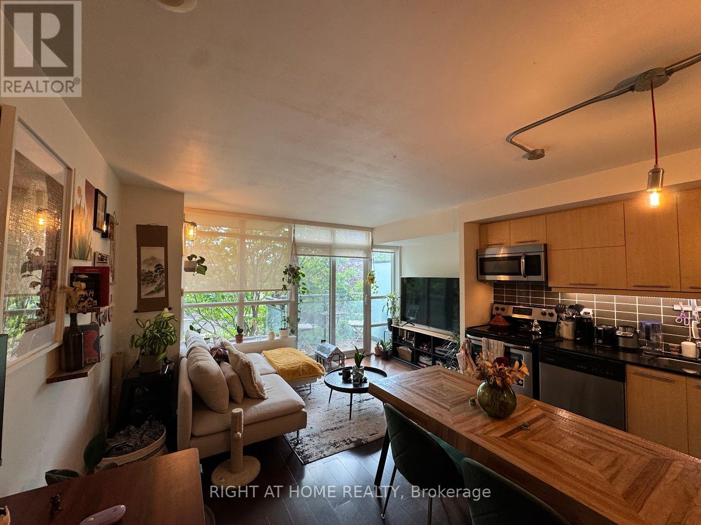 412 - 38 Joe Shuster Way, Toronto, Ontario  M6K 0A5 - Photo 7 - C12462177