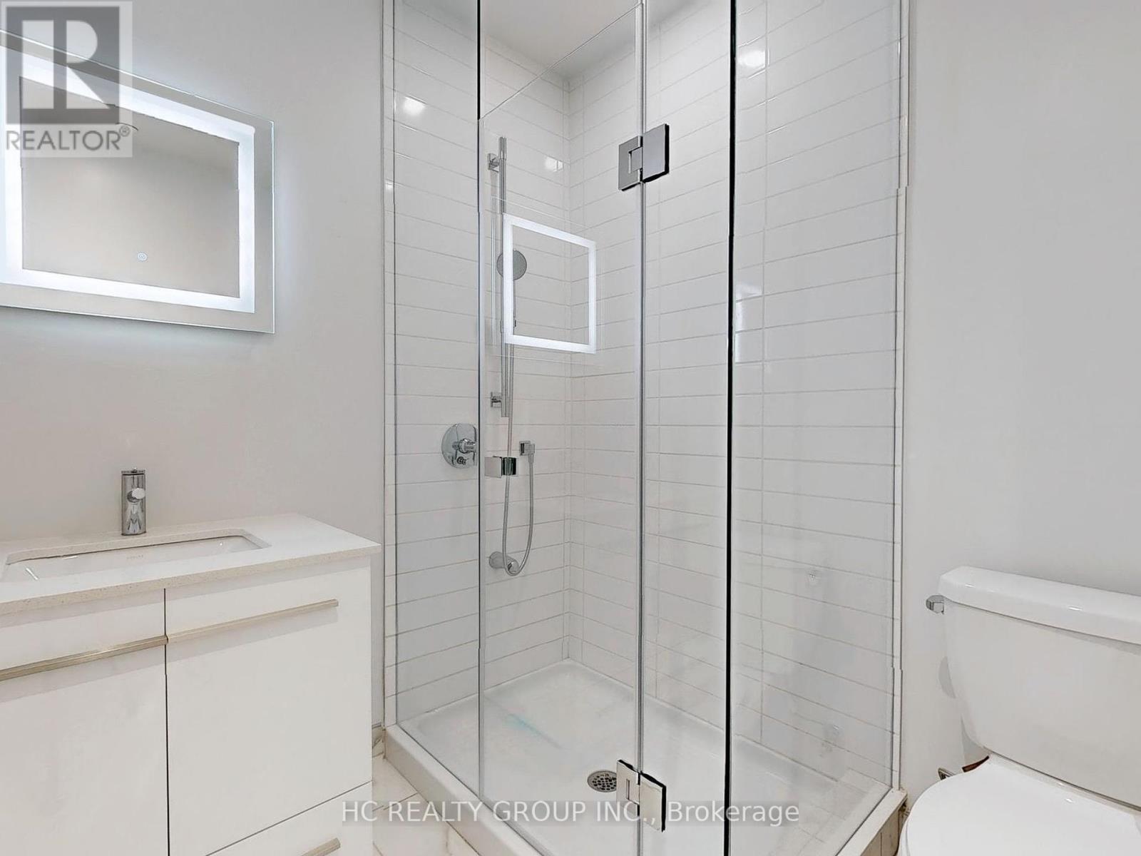 1302 - 8 Cumberland Street, Toronto, Ontario  M4W 0B6 - Photo 17 - C12462181