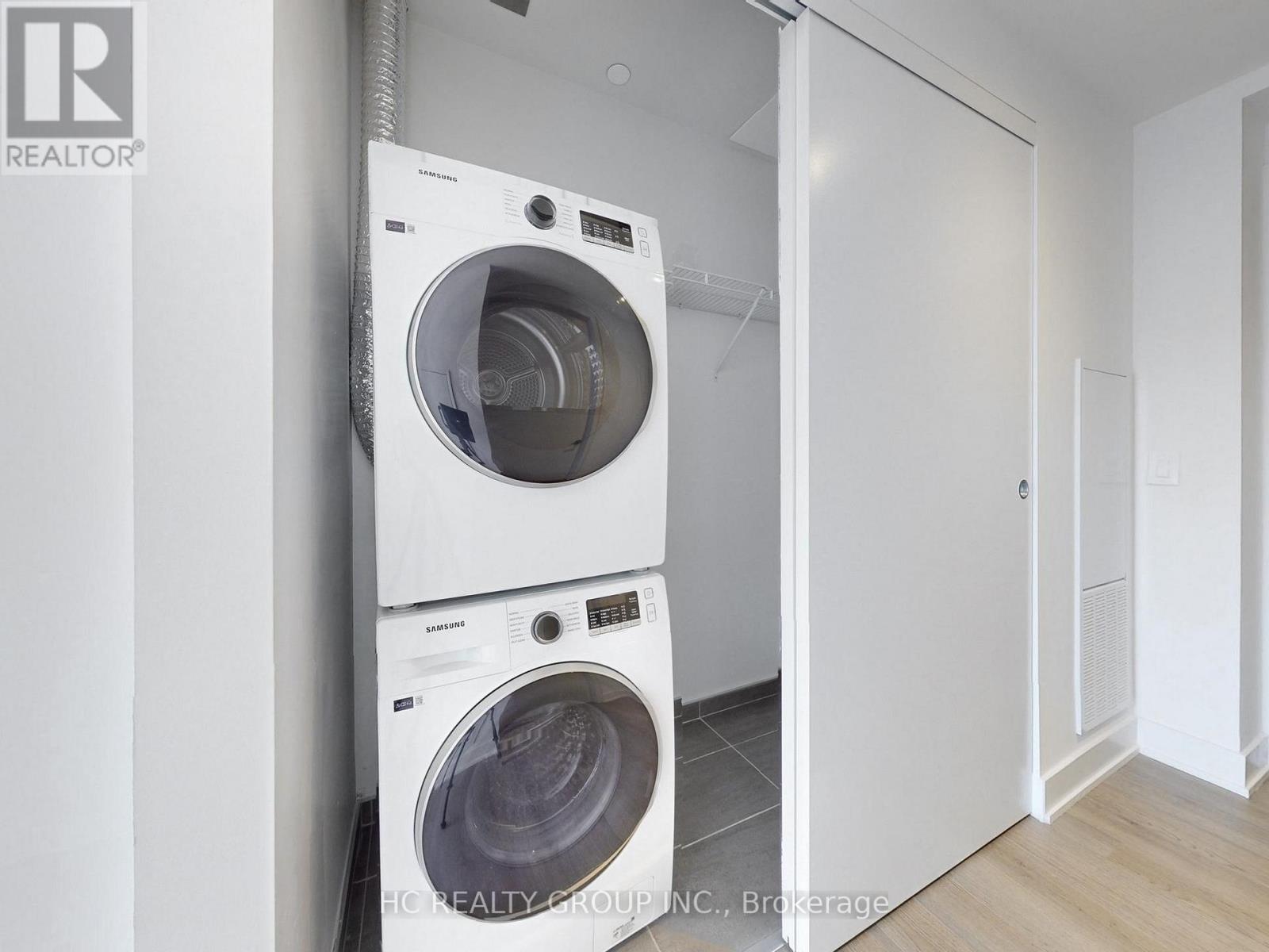 1302 - 8 Cumberland Street, Toronto, Ontario  M4W 0B6 - Photo 19 - C12462181