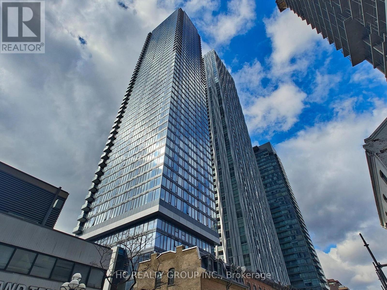 1302 - 8 Cumberland Street, Toronto, Ontario  M4W 0B6 - Photo 2 - C12462181