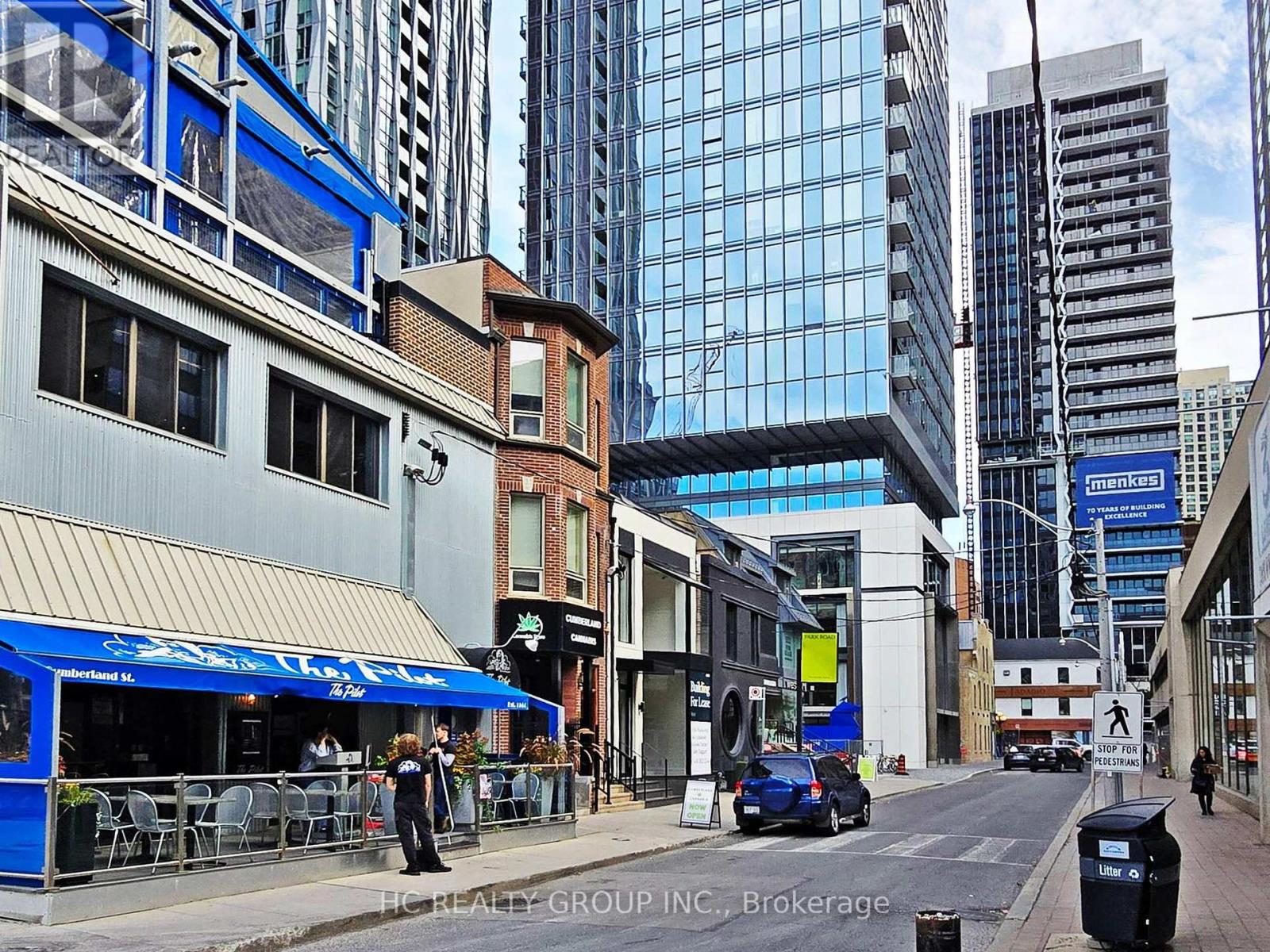 1302 - 8 Cumberland Street, Toronto, Ontario  M4W 0B6 - Photo 31 - C12462181