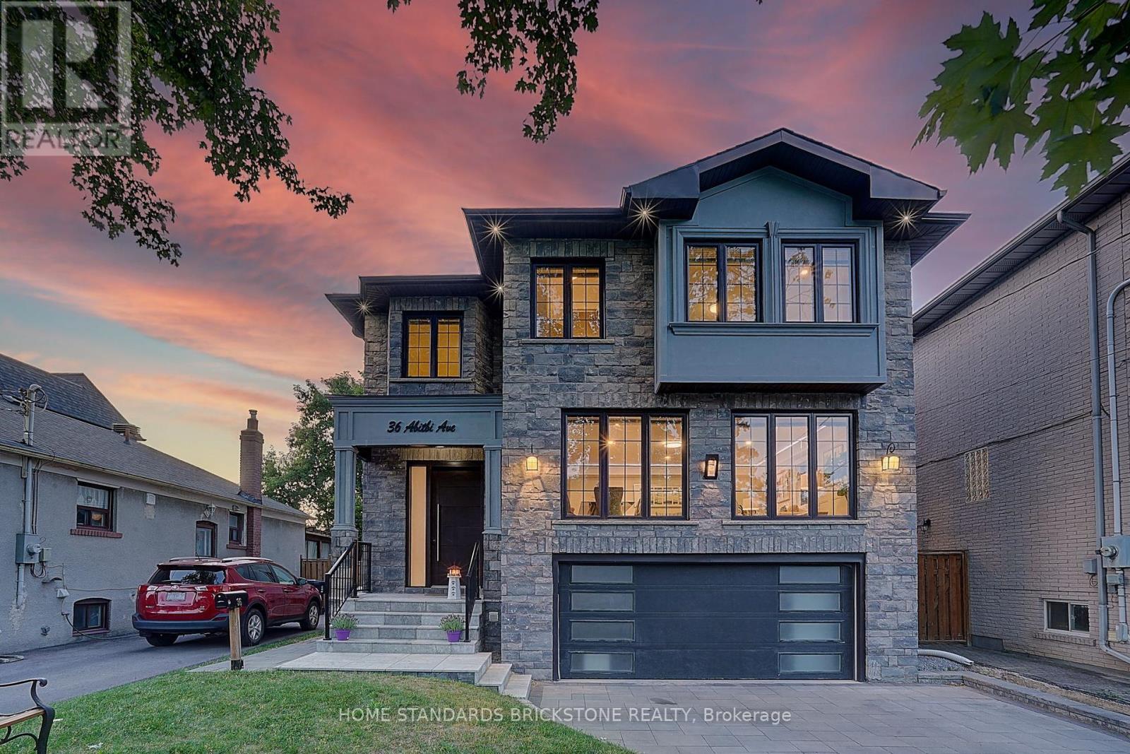 36 Abitibi Avenue N, Toronto, Ontario  M2M 2V1 - Photo 3 - C12462187