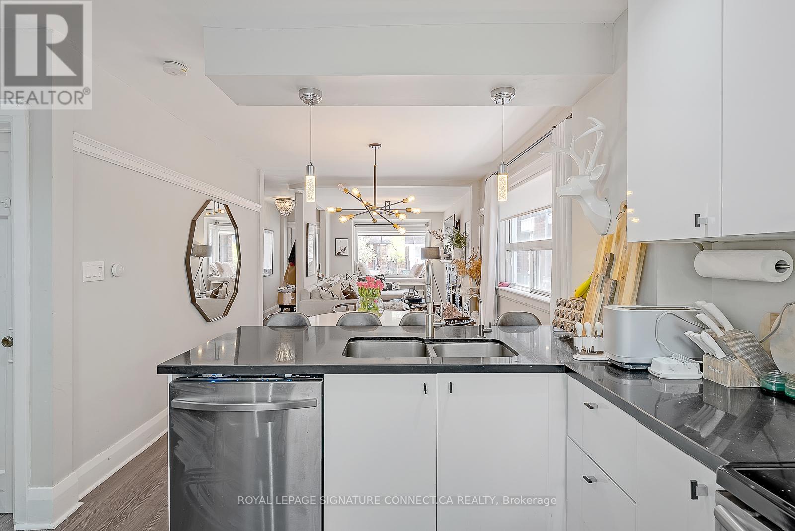 80 Oakcrest Avenue, Toronto, Ontario  M4C 1B6 - Photo 20 - E12462184