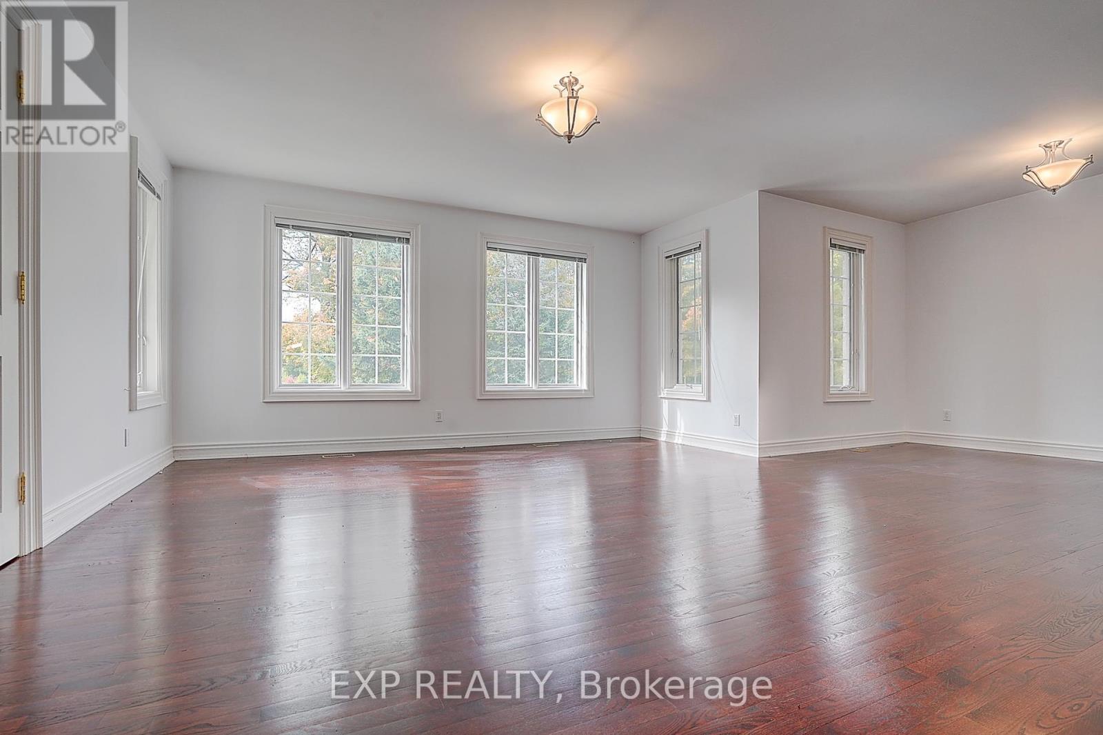 77 Silver Fox Place, Vaughan, Ontario  L6A 1G2 - Photo 8 - N12462025