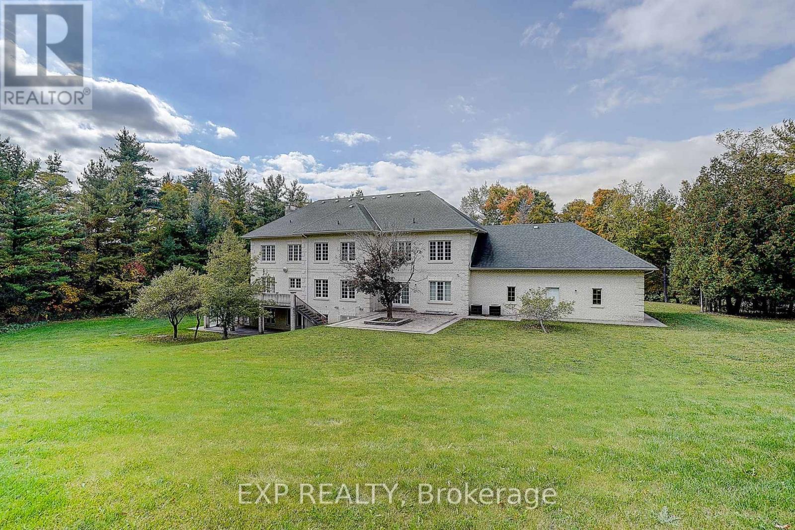 77 Silver Fox Place, Vaughan, Ontario  L6A 1G2 - Photo 3 - N12462025