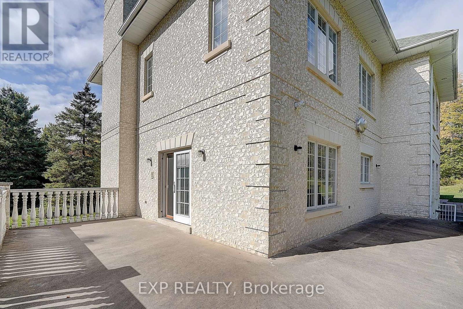 77 Silver Fox Place, Vaughan, Ontario  L6A 1G2 - Photo 30 - N12462025