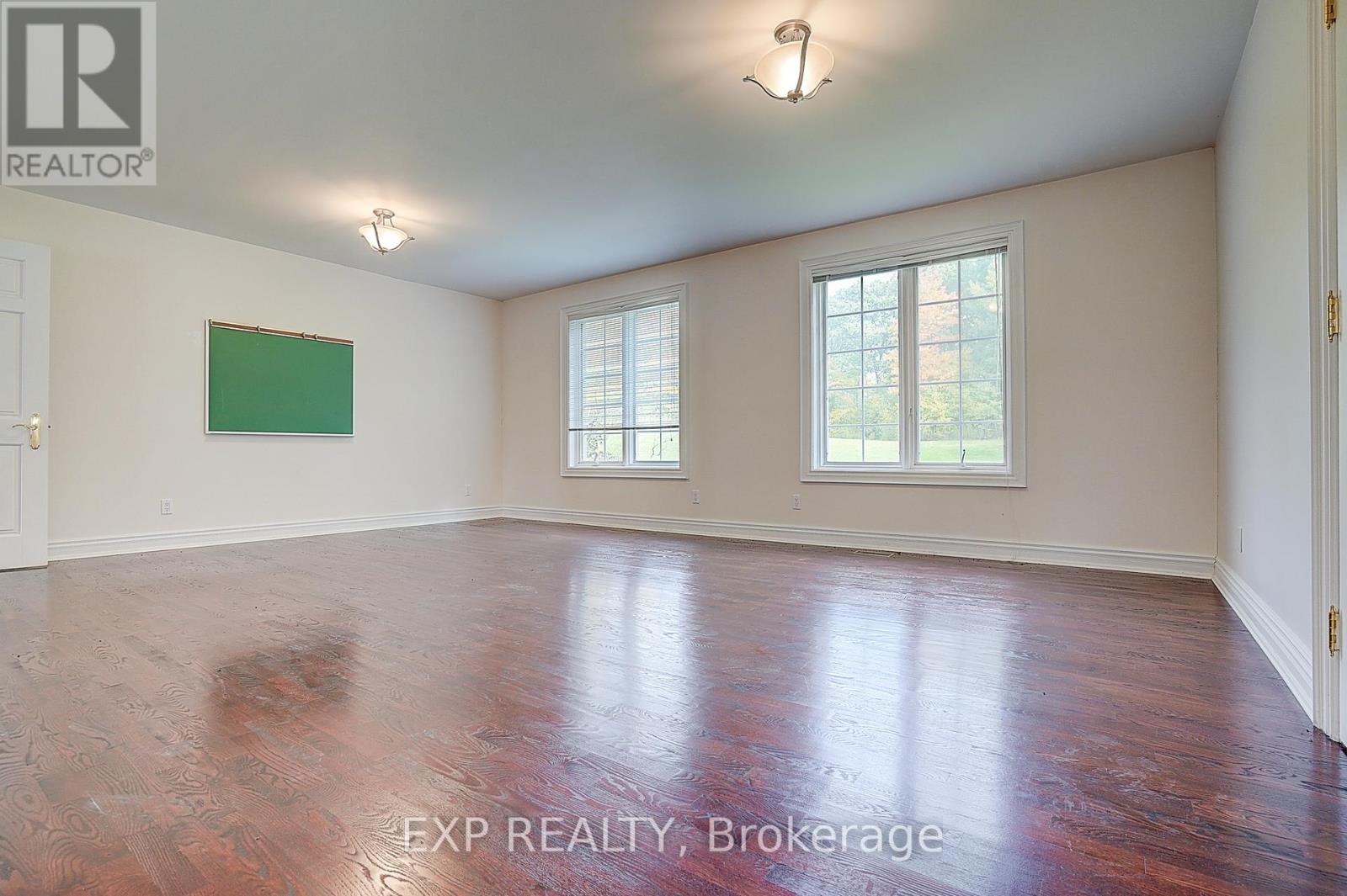 77 Silver Fox Place, Vaughan, Ontario  L6A 1G2 - Photo 24 - N12462025