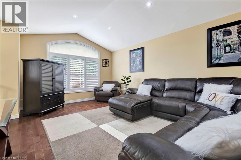 10 Stratford Terrace, Brantford, Ontario  N3T 6P6 - Photo 5 - 40760407