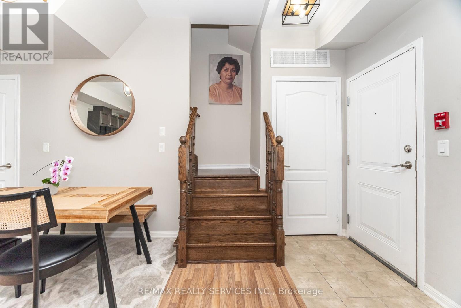 106 - 9589 Keele Street, Vaughan, Ontario  L6A 5M1 - Photo 25 - N12462159