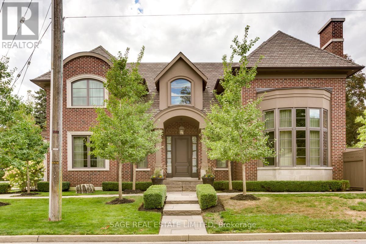 121 MILL STREET, Richmond Hill, Ontario