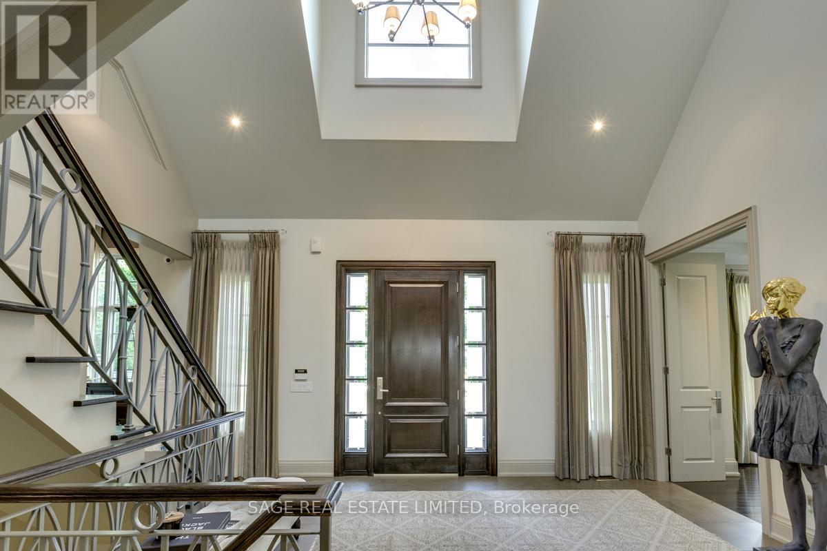 121 Mill Street, Richmond Hill, Ontario  L4C 4A6 - Photo 11 - N12462166
