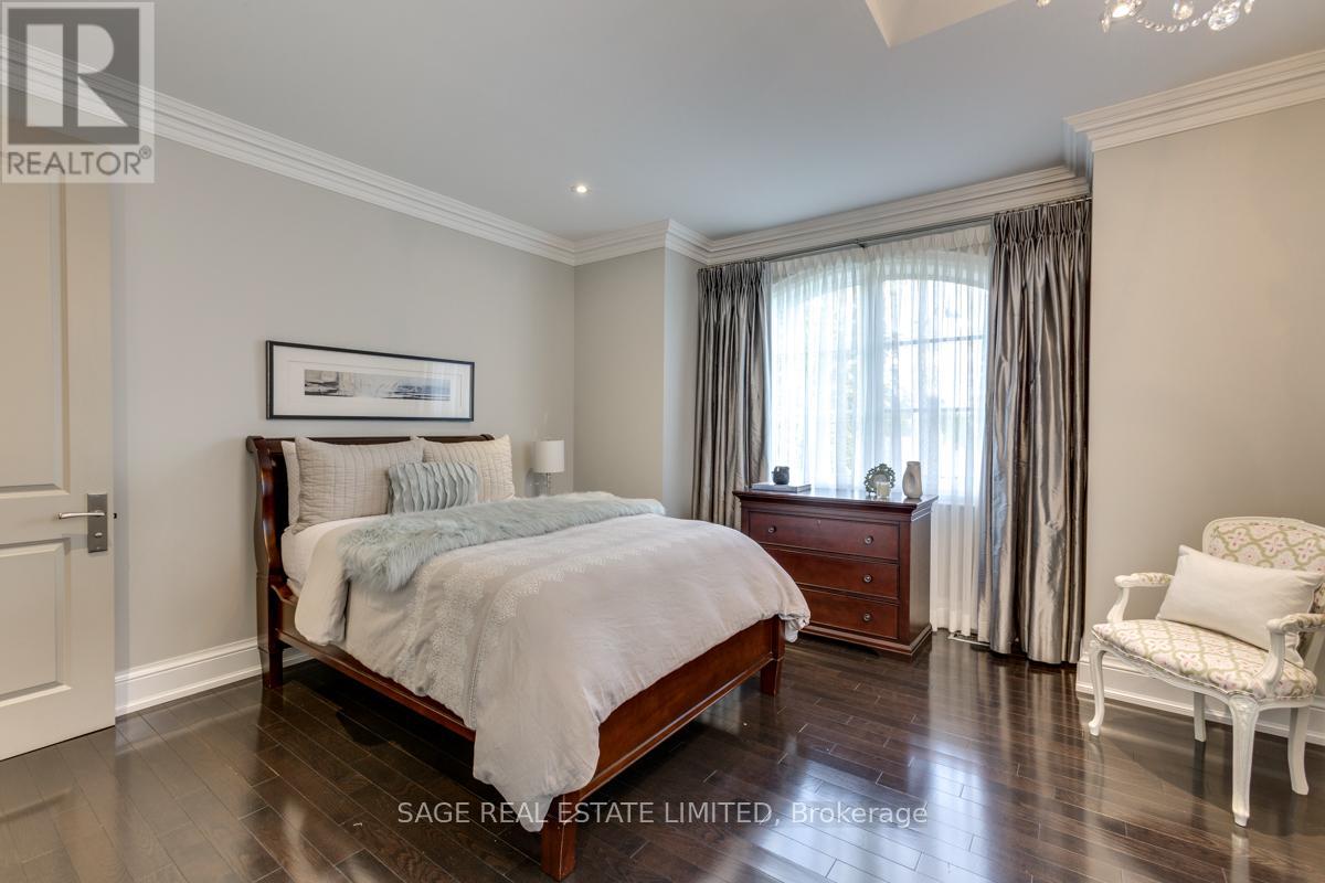 121 Mill Street, Richmond Hill, Ontario  L4C 4A6 - Photo 31 - N12462166