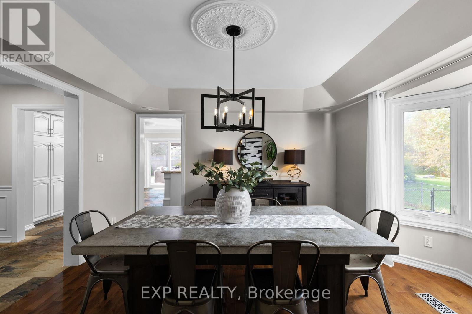 71 Cityview Circle, Barrie, Ontario  L4N 7V1 - Photo 14 - S12462149
