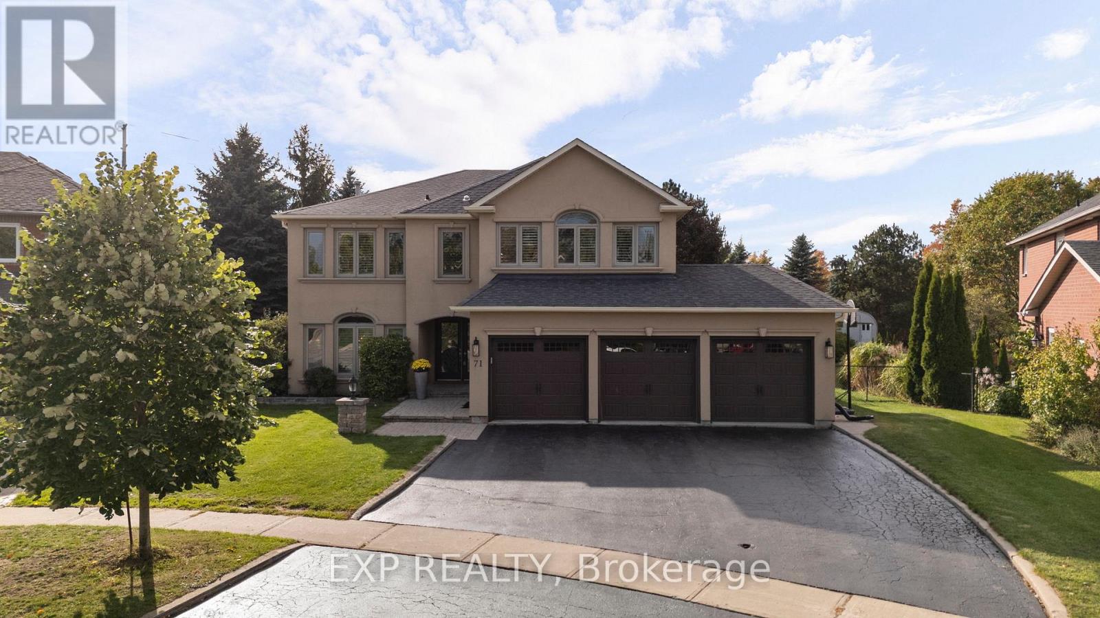 71 Cityview Circle, Barrie, Ontario  L4N 7V1 - Photo 3 - S12462149