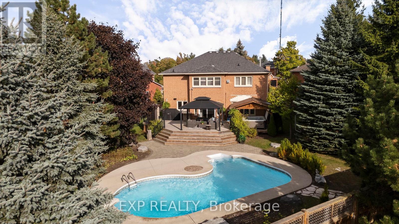 71 Cityview Circle, Barrie, Ontario  L4N 7V1 - Photo 43 - S12462149