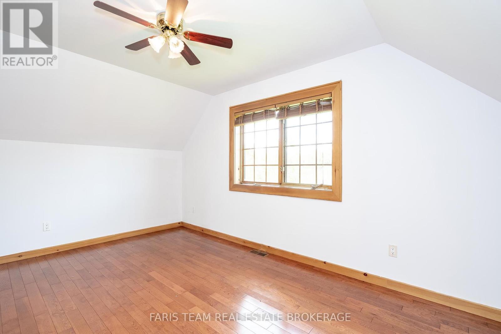1309 Laughlin Falls Road, Severn, Ontario  L0K 1E0 - Photo 25 - S12462170