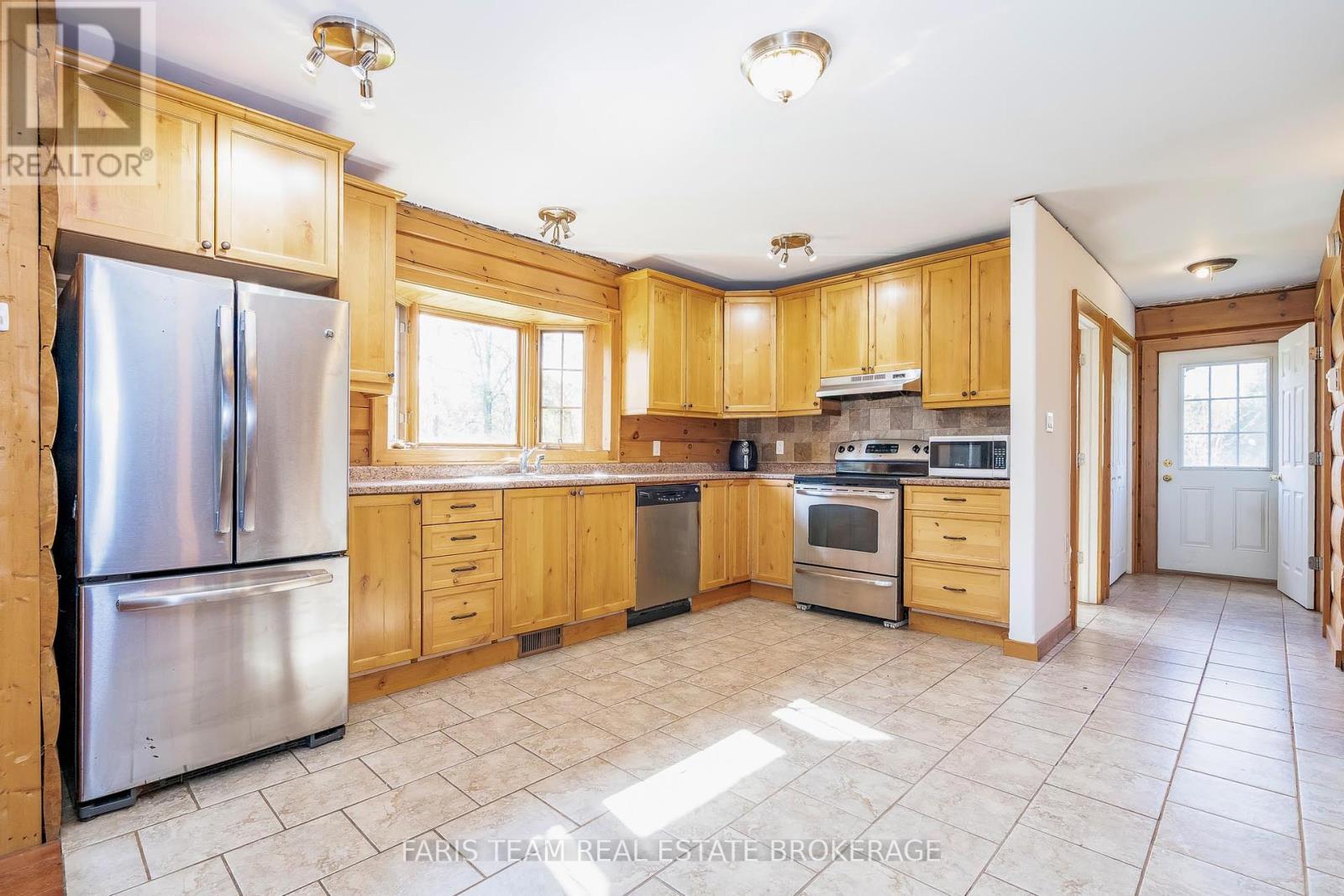 1309 Laughlin Falls Road, Severn, Ontario  L0K 1E0 - Photo 5 - S12462170