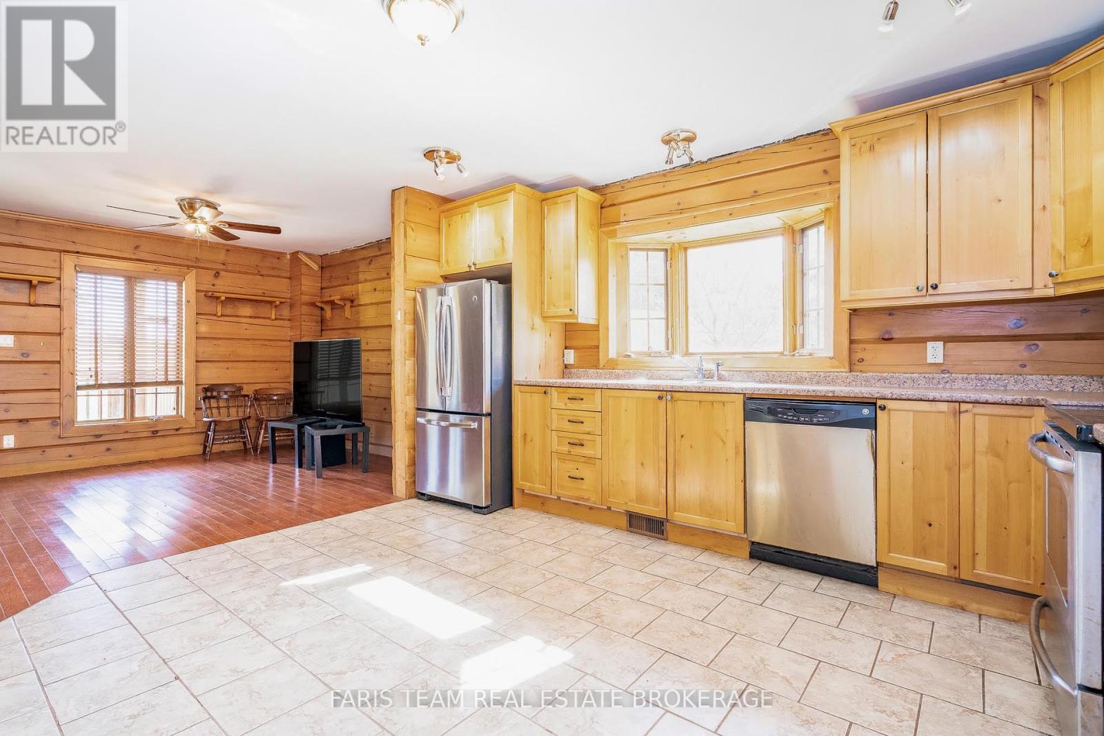 1309 Laughlin Falls Road, Severn, Ontario  L0K 1E0 - Photo 7 - S12462170