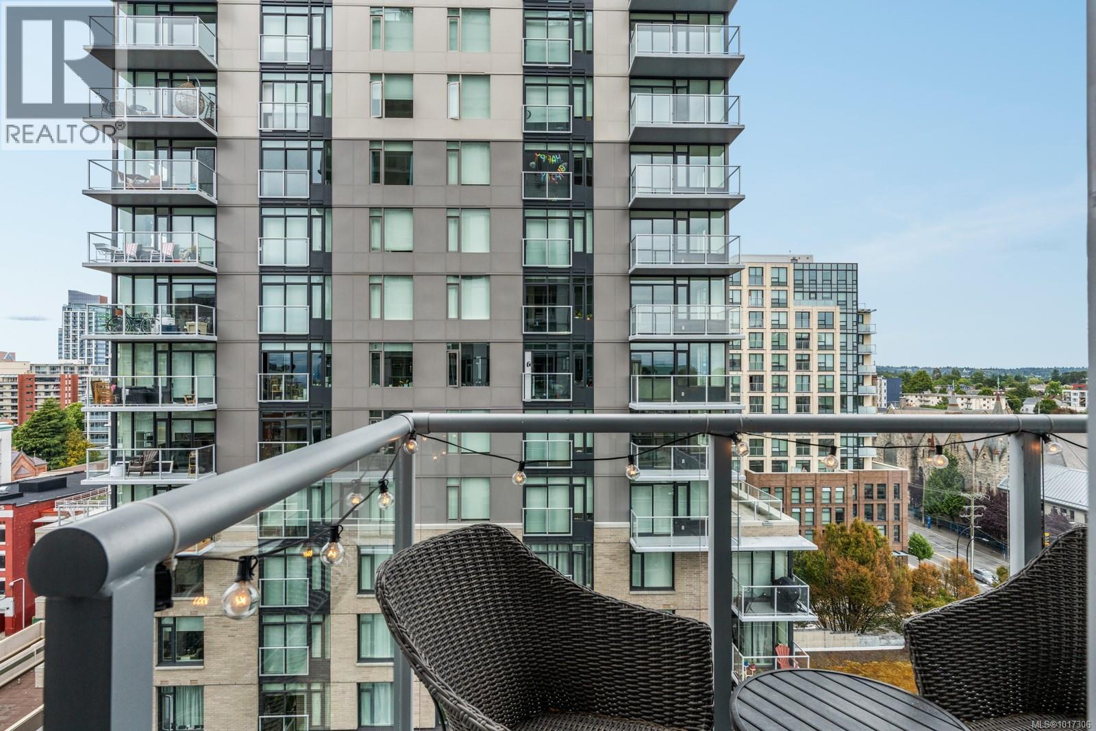 1105 848 Yates St, Victoria, British Columbia  V8W 0G2 - Photo 13 - 1017306