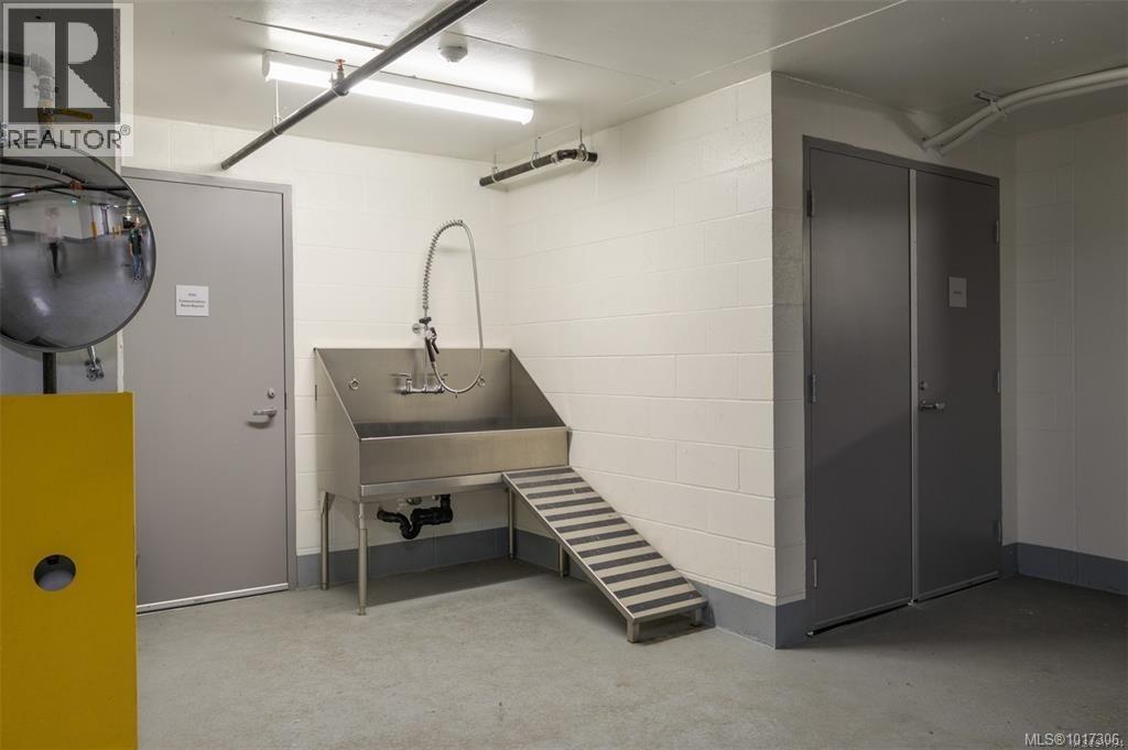 1105 848 Yates St, Victoria, British Columbia  V8W 0G2 - Photo 24 - 1017306