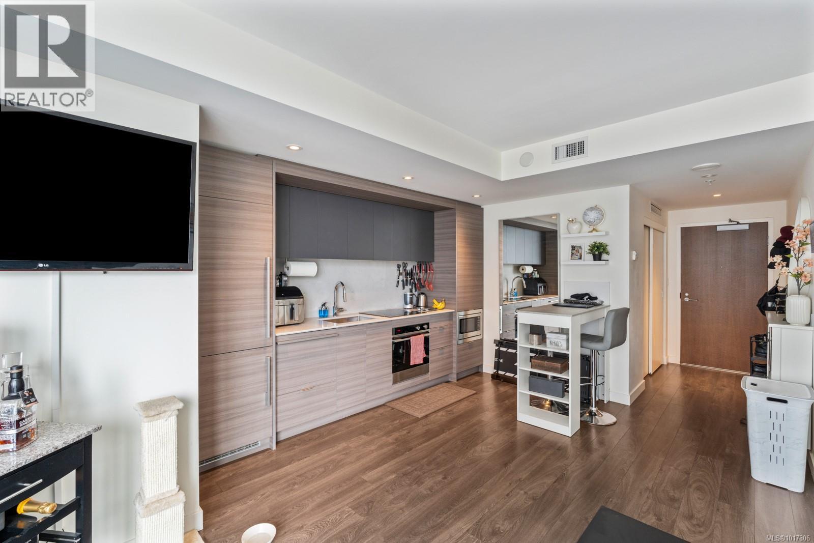 1105 848 Yates St, Victoria, British Columbia  V8W 0G2 - Photo 5 - 1017306