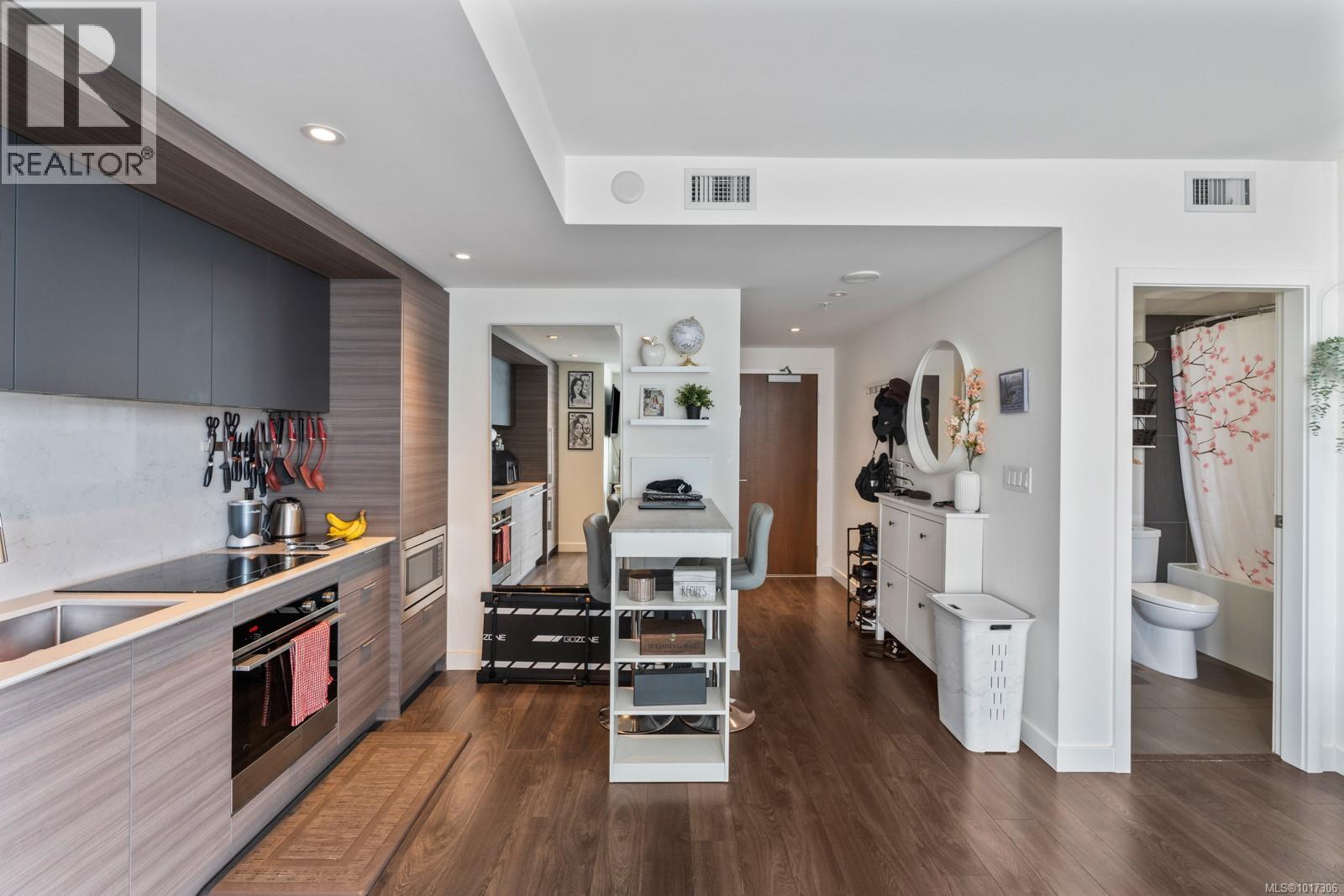 1105 848 Yates St, Victoria, British Columbia  V8W 0G2 - Photo 7 - 1017306