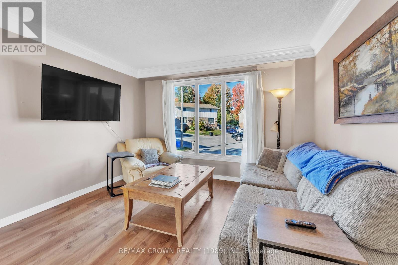 13 Arthur Court, North Bay, Ontario  P1A 3K1 - Photo 5 - X12462206