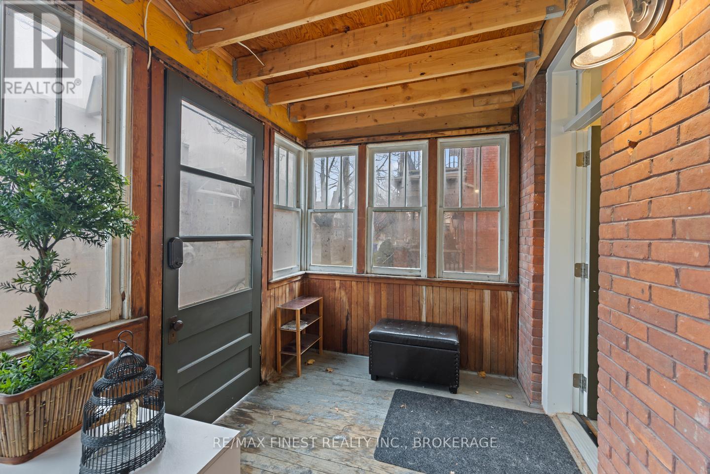 560 Frontenac Street, Kingston, Ontario  K7K 4M2 - Photo 5 - X12461381