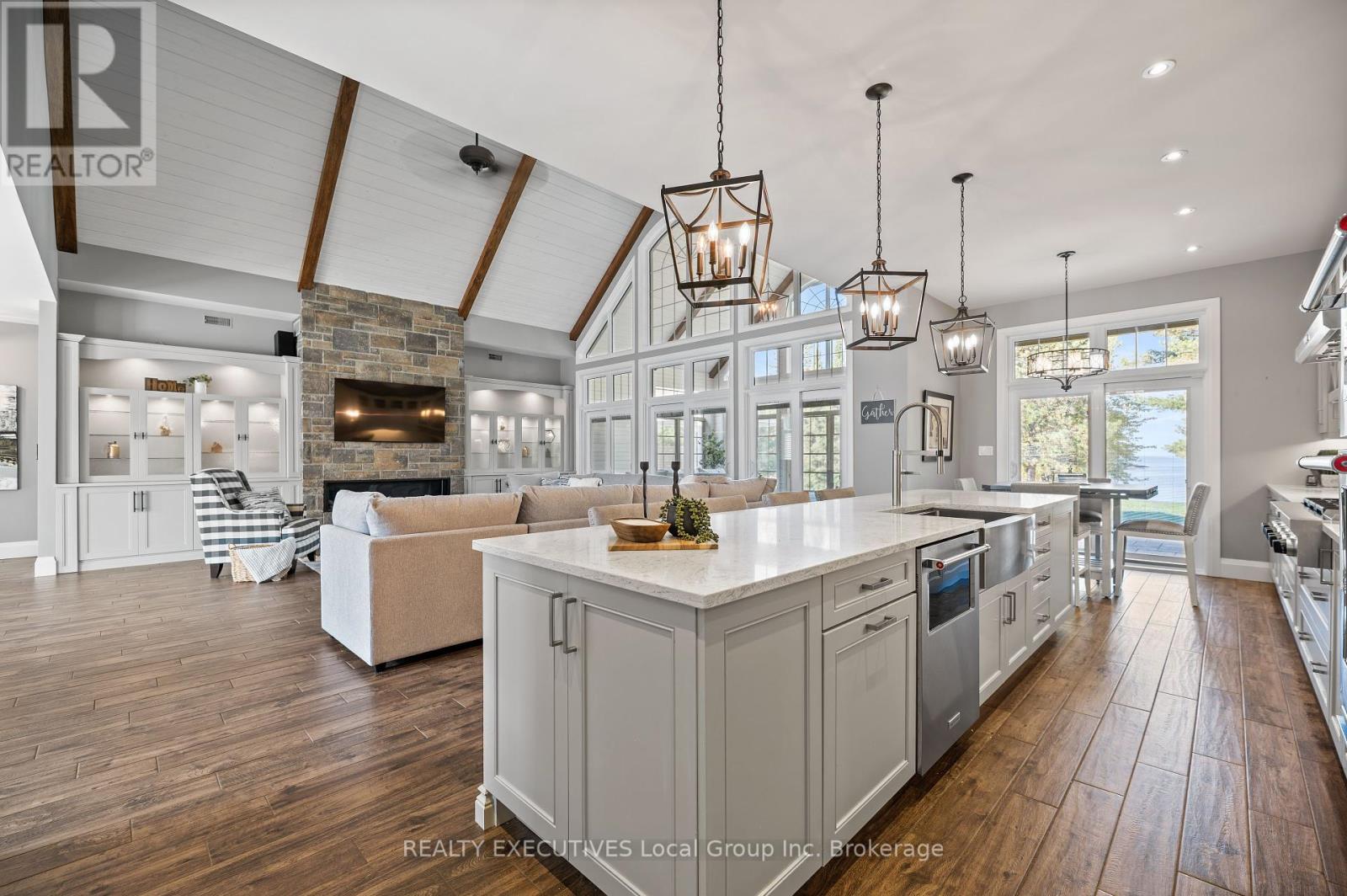 34 Sunrise Bay Drive, Callander, Ontario  P0H 1H0 - Photo 11 - X12462286