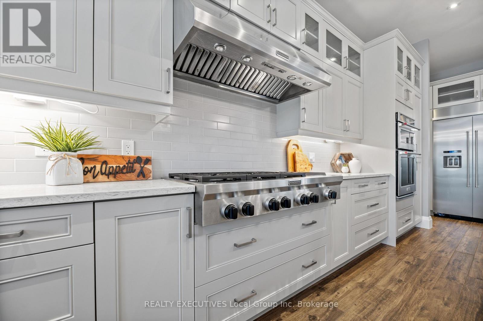 34 Sunrise Bay Drive, Callander, Ontario  P0H 1H0 - Photo 13 - X12462286