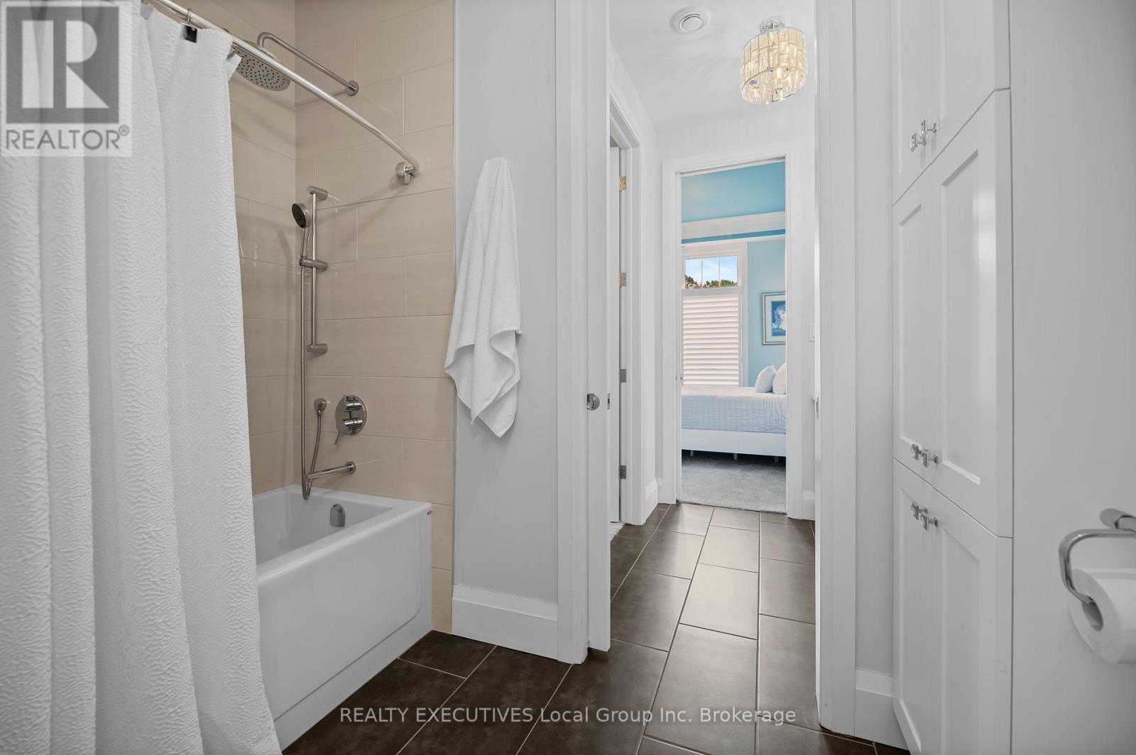 34 Sunrise Bay Drive, Callander, Ontario  P0H 1H0 - Photo 30 - X12462286