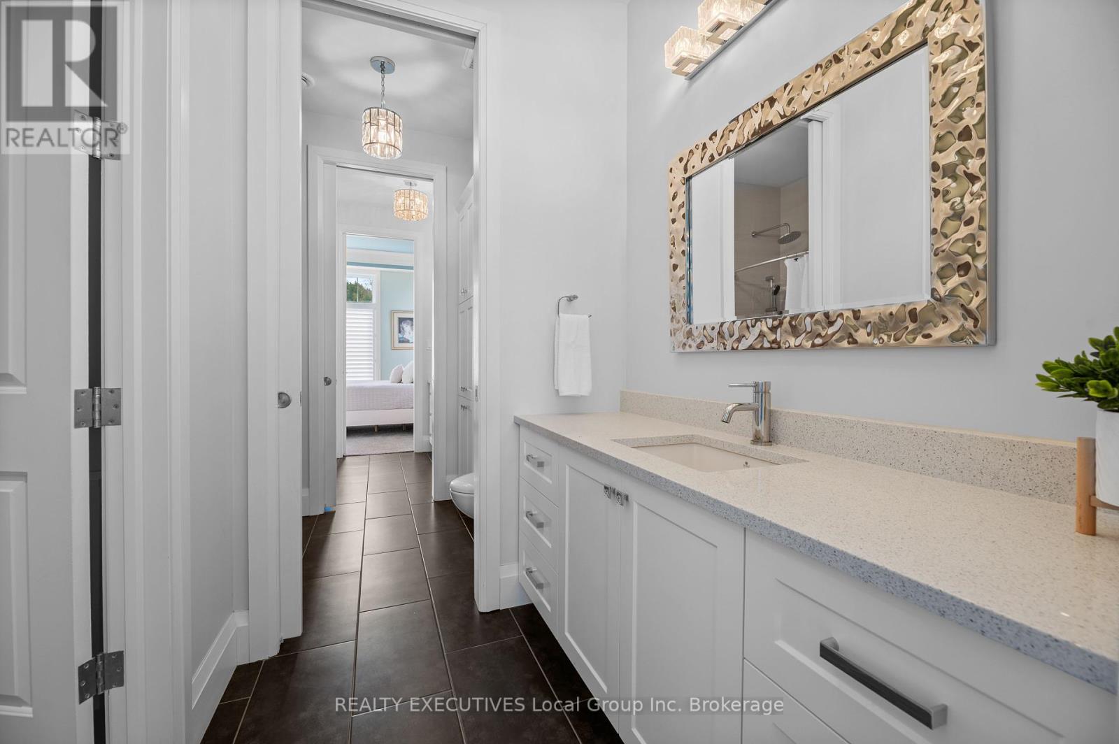 34 Sunrise Bay Drive, Callander, Ontario  P0H 1H0 - Photo 31 - X12462286