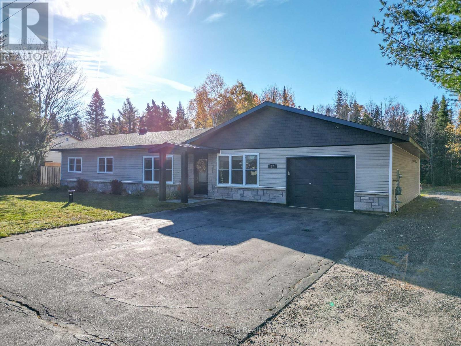 77 Berkley Boulevard, North Bay, Ontario  P1B 8G3 - Photo 1 - X12462291