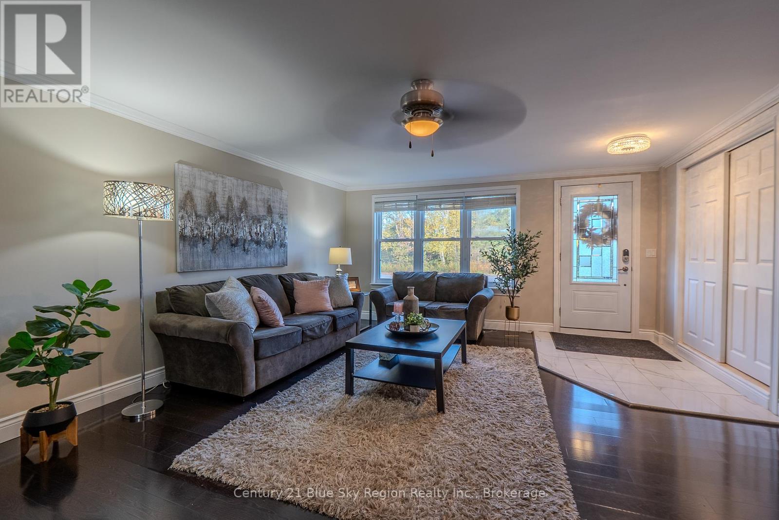 77 Berkley Boulevard, North Bay, Ontario  P1B 8G3 - Photo 4 - X12462291