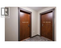 2070 SUMMIT Drive Unit# 201B, panorama, British Columbia