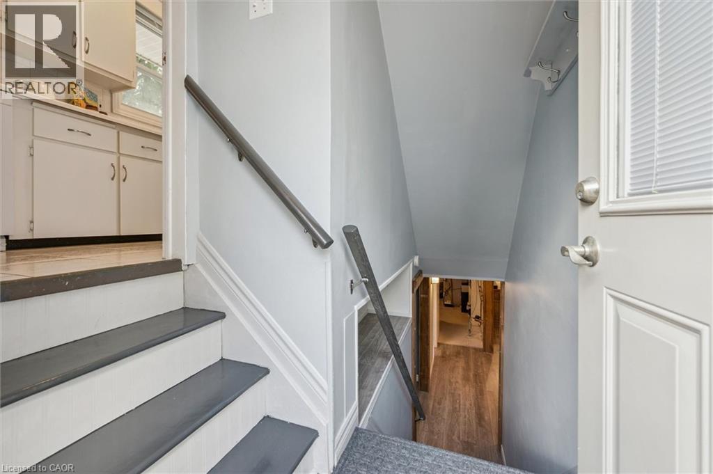 521 Glen Forrest Boulevard, Waterloo, Ontario  N2L 4H9 - Photo 21 - 40777606