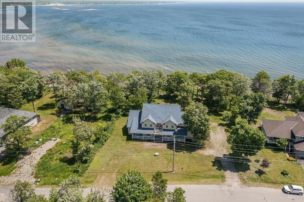 21 Lighthouse Point DR, Thessalon, Ontario