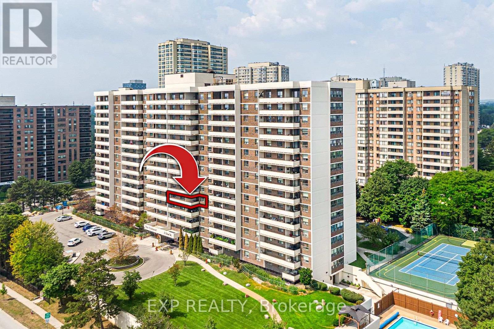 512 - 3 LISA STREET, Brampton, Ontario