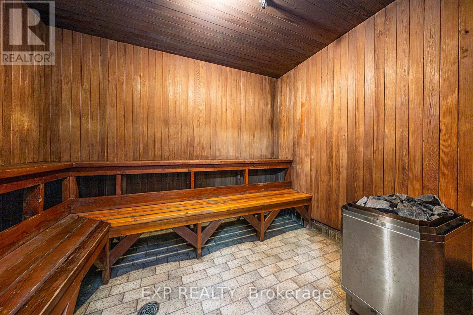 512 - 3 Lisa Street, Brampton, Ontario  L6T 4A2 - Photo 31 - W12462158
